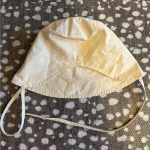 Elegant Cream Women's Sun Hat